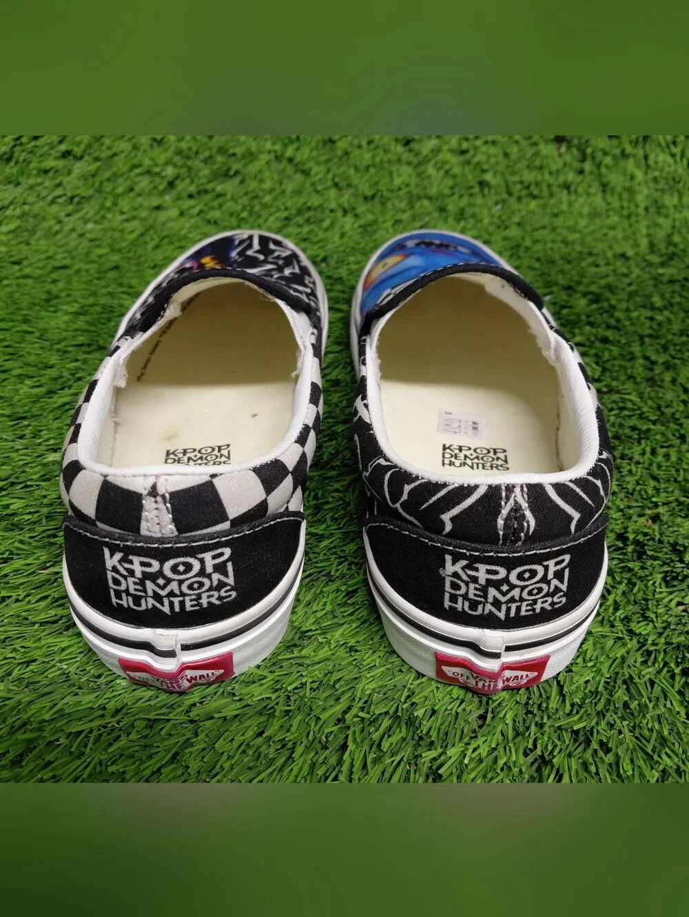 Vans kpop demon